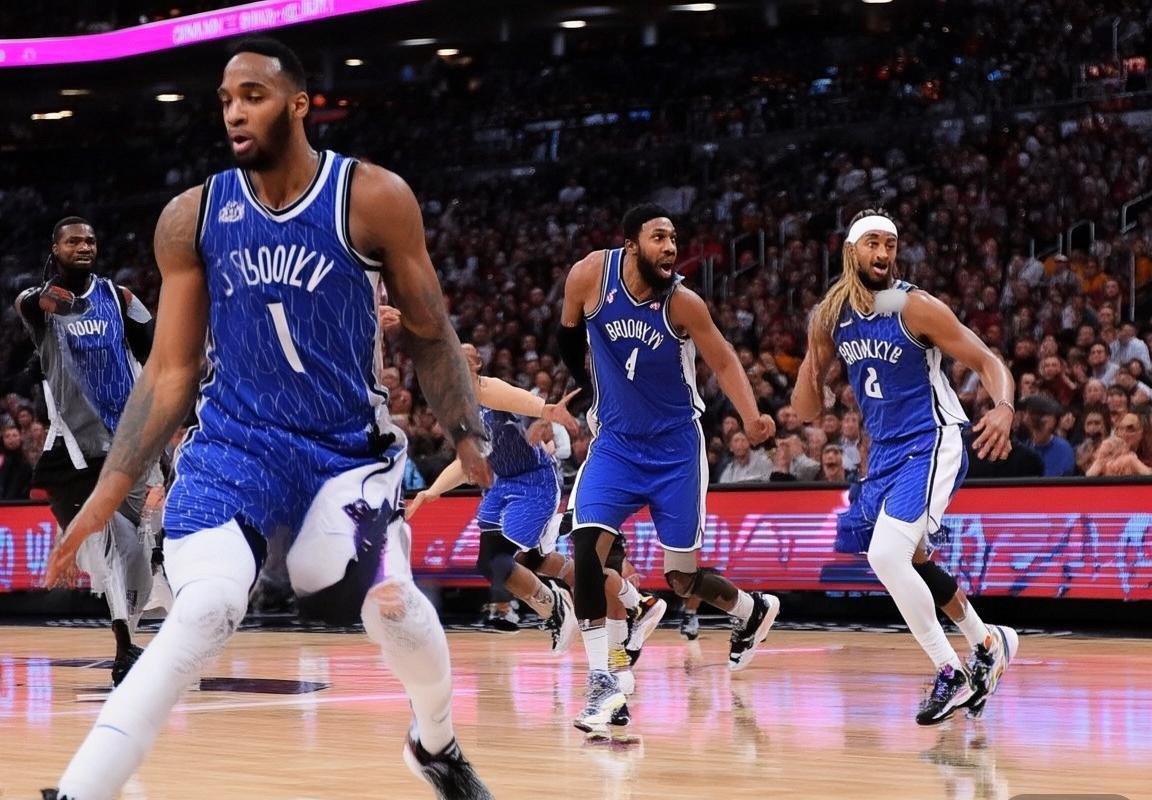 篮网112-108险胜快船：欧文哈登杜兰特三巨头绝杀对决