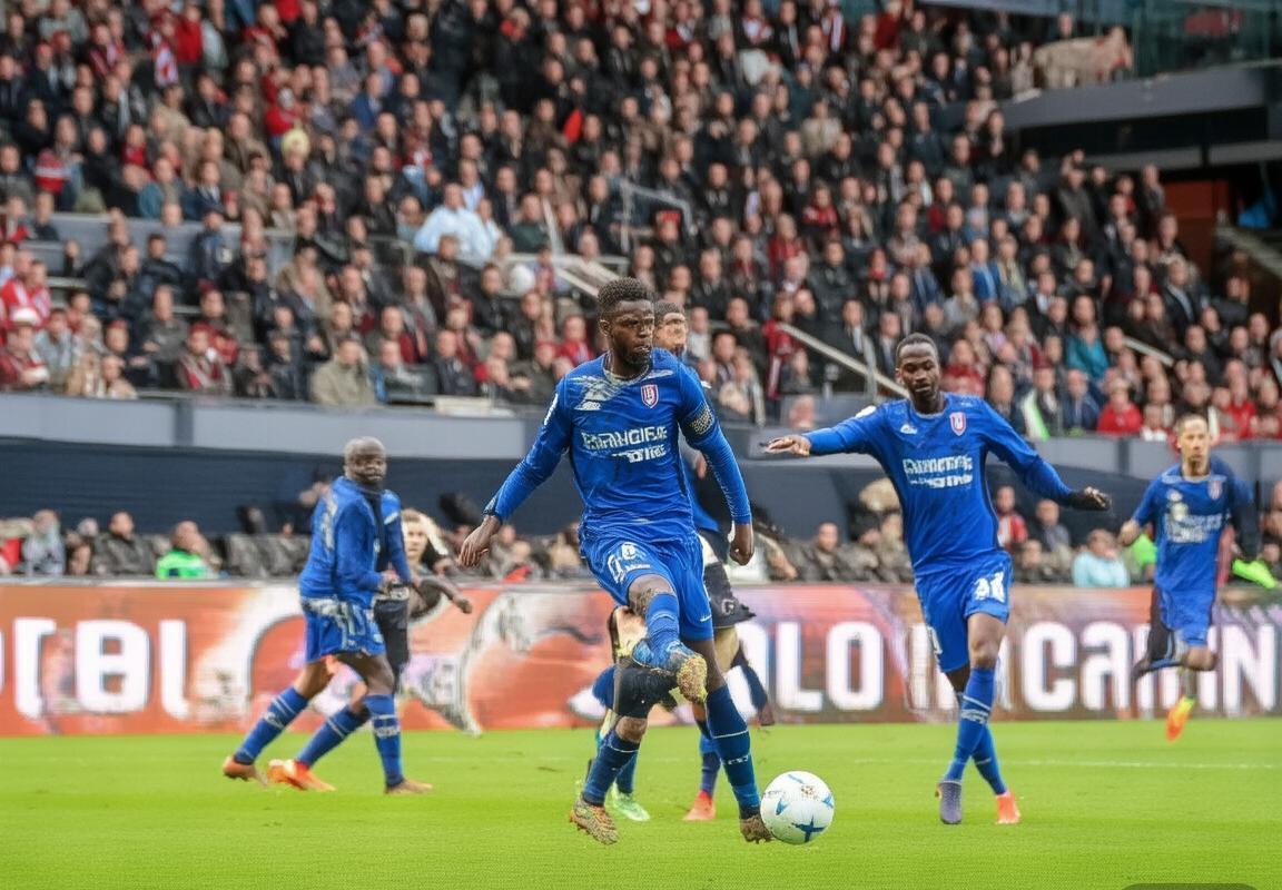 法甲对决：里尔力克南特，分析战术与球员表现(图2)